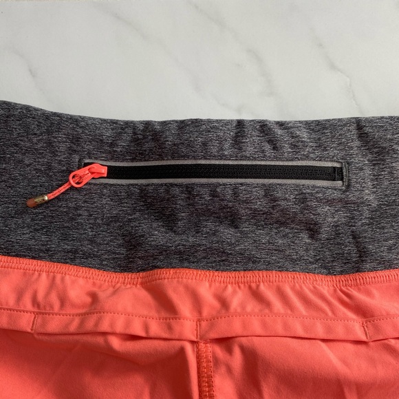 Lulu Electric Coral Speed Short (2 1/2in) - Picture 4 of 5